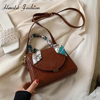 

Crocodile mini Crossbody Bags For Women 2020 Small Handbag Small Bag PU Leather Hand Bag Ladies Designer Evening Bags