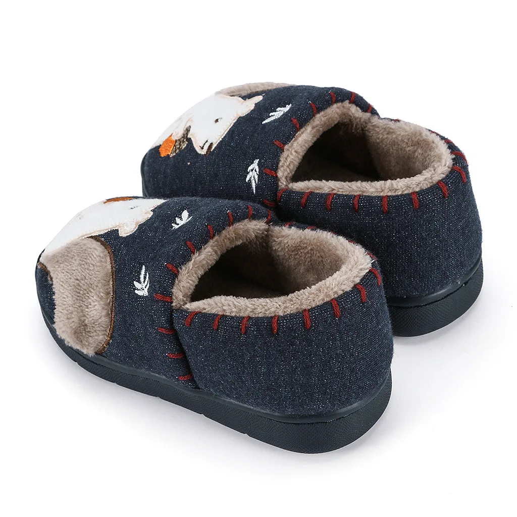 Тапочки для малышей; детская зимняя модная обувь для мальчиков и девочек; теплые домашние тапочки с милыми животными; Детские гостиничные шлепанцы Zapatillas Bebe Kapcie