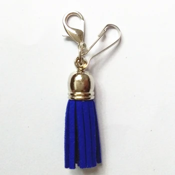

2020 New 6 cm Suede Tassel Key Chain Mini Clasp Key Ring Cute Silver Pendant Bag Charming Car Key Holder Personality Gifts