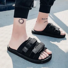 Мужские шлепанцы; сезон лето; коллекция года; модная Уличная обувь на толстой подошве в Корейском стиле; Простая мужская обувь для отдыха; Высококачественная Нескользящая пляжная обувь в стиле ретро