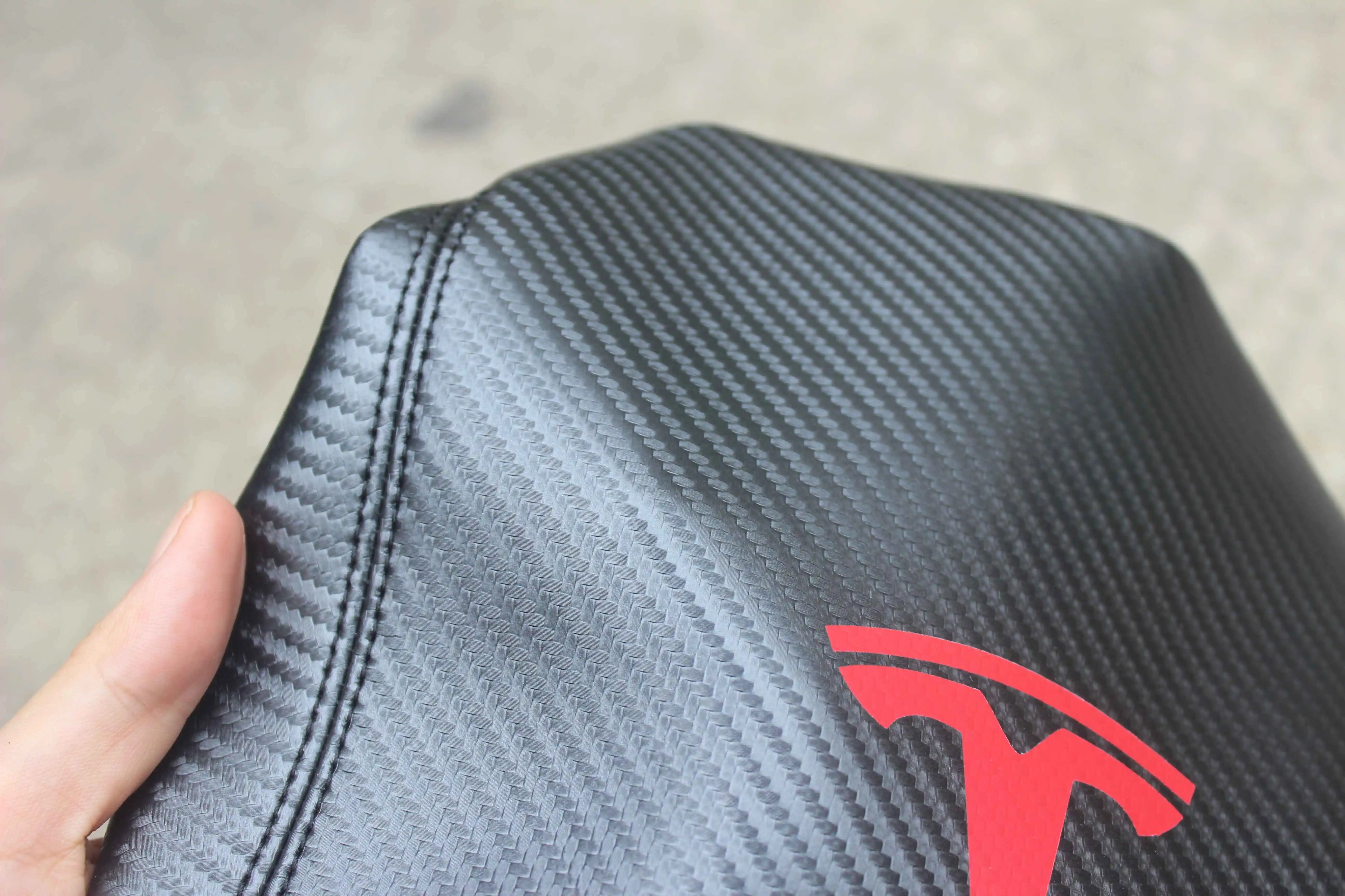 Для Tesla модель 3 центральный подлокотник коробка чехол для сиденья автомобиля Черный углеродного волокна цвет подлокотник коробка крышка