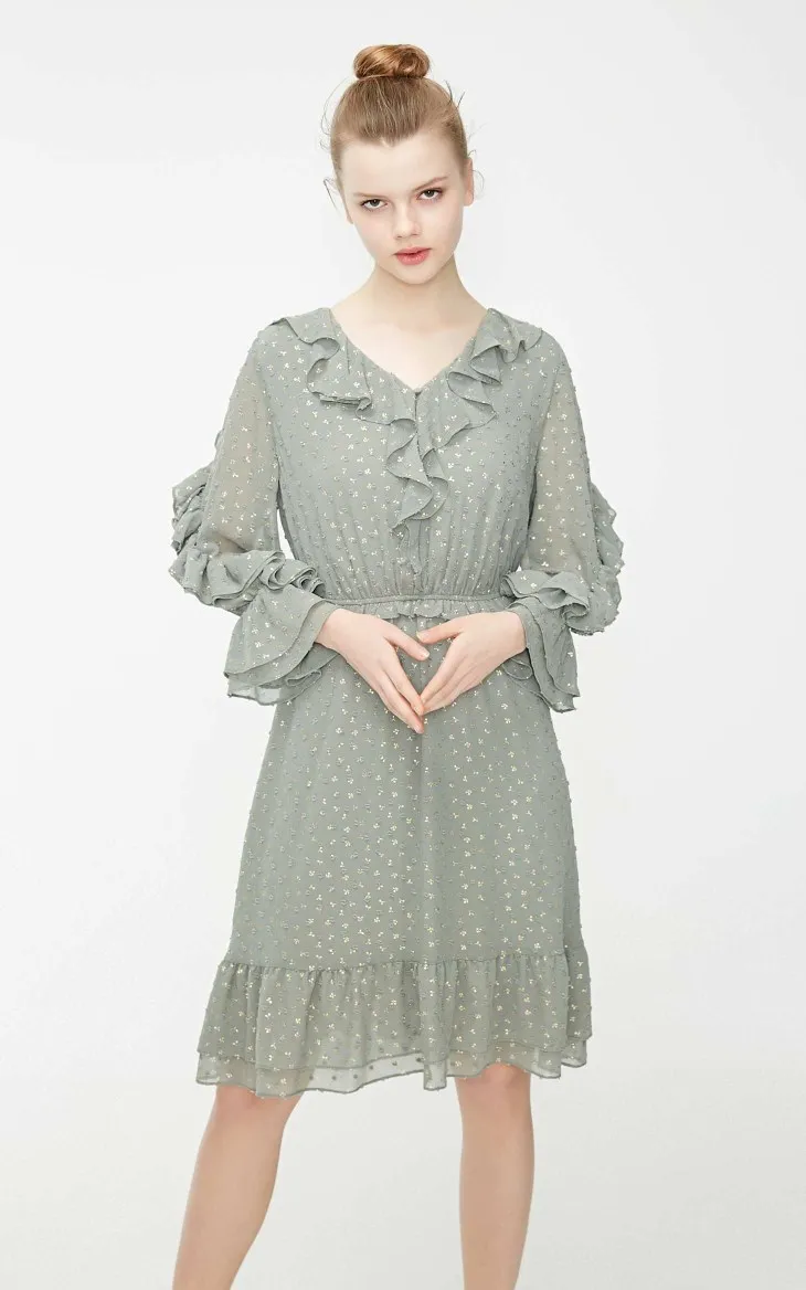 cinched waist summer dress