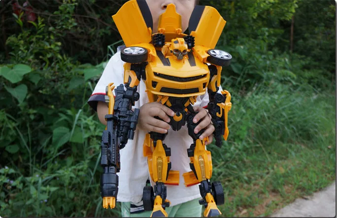 

Dexin 6699 Transformation Toy Bumblebee Light Included Light Music Boy Toy