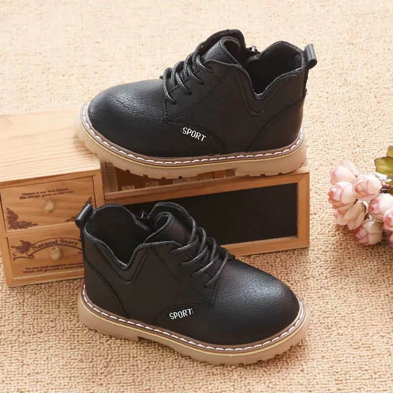 Children Boots Autumn And Winter Leather School Boy Shoes Fashion In The Calf Snow Boots Plush Warm Waterproof Kids Martin Boots