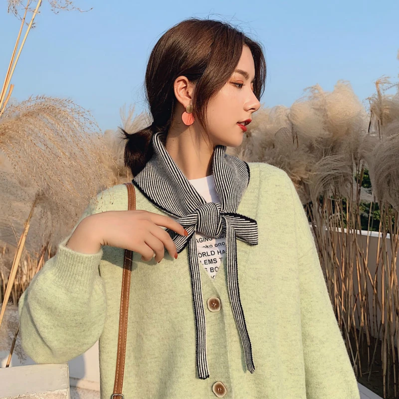 

24*184cm 2019 New Fashion Pure Color Pinstripe Triangle Women Scarf Girl Warm Shawl Winter Muffler Neckerchief Neck Ring