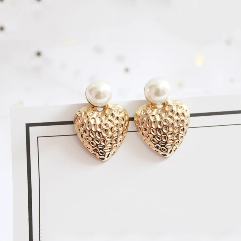 SANSUMMER Earings Fashion Jewelry Simple Temperament Individuality Earrings Metal Texture Strawberry Pearl 5490 | Украшения и