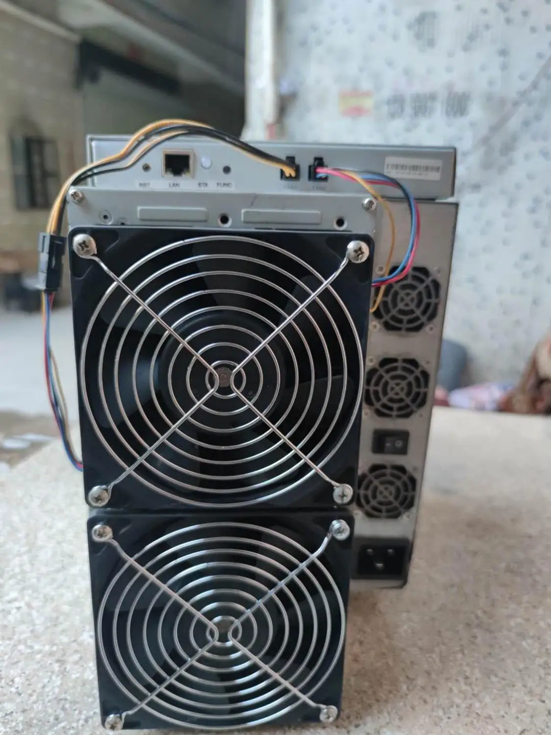 Майнер Avalon 1066 50 терахэш/сек более экономичный чем AntMiner S17 + S17e T17 whatsminer M31S 56T 68T 85T