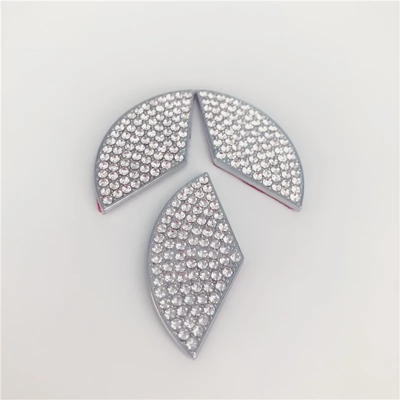 

Car Steering Wheel Emblem 3D Rhinestone Logo Sticker With Diamond Decoration For Mercede Benz A/B/C/E/GLA/CLA/GLC/GLK/GLE series