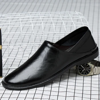 

Men Loafers genuine Leather Men Casual Shoes fashion Luxury Brand Light Soft Moccasins Breathable Slip on Male Flats shoes j3