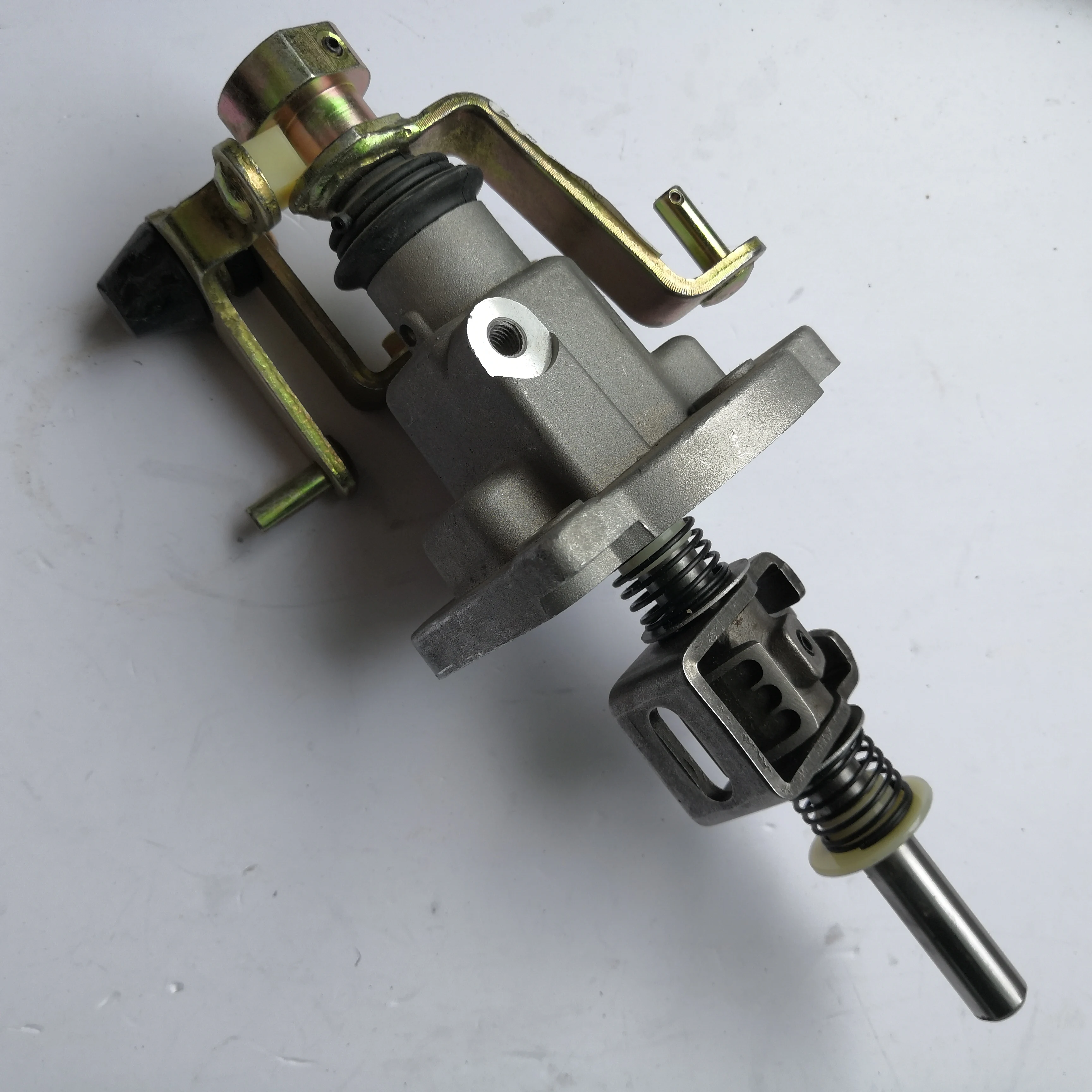 Chery QQ IQ OEM   Ʈ Ʈ: QR512-1702200