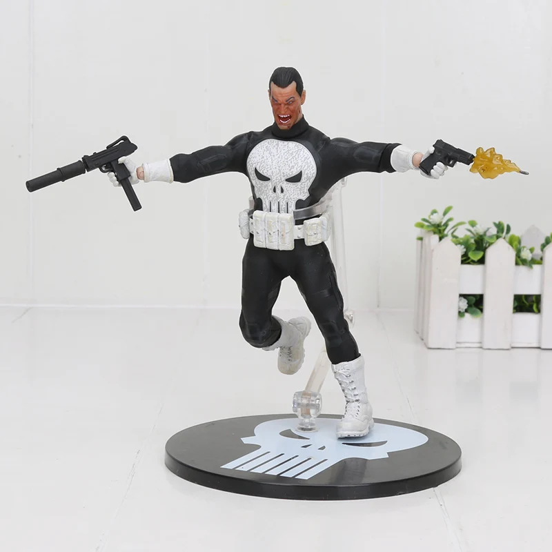 Mezco Каратель Um: 12 ПВХ фигурка Коллекционная модель игрушки Каратель Рождественский подарок