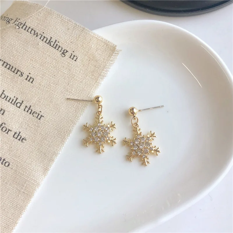 

Fashion Geometric Earrings Simple Rhinestone Snowflake Dangle Earrings For Women Accessories Jewelry Girl Gift boucle d'oreille