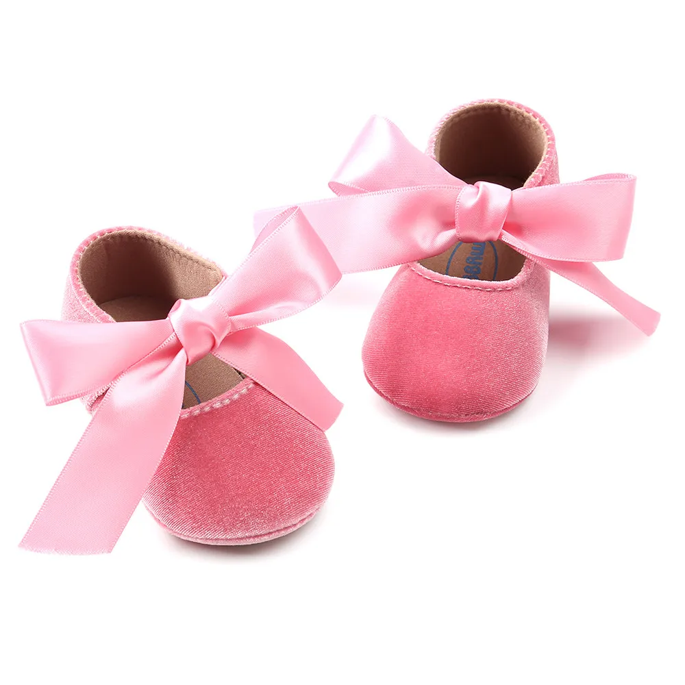 Бархатная обувь принцессы с бантом для маленьких девочек; модная обувь для малышей; обувь для новорожденных; обувь для малышей