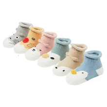 Хлопковые рождественские носки для маленьких детей, нескользящие носки-тапочки для малышей, осенние модные милые носки с животными для новорожденных девочек и мальчиков