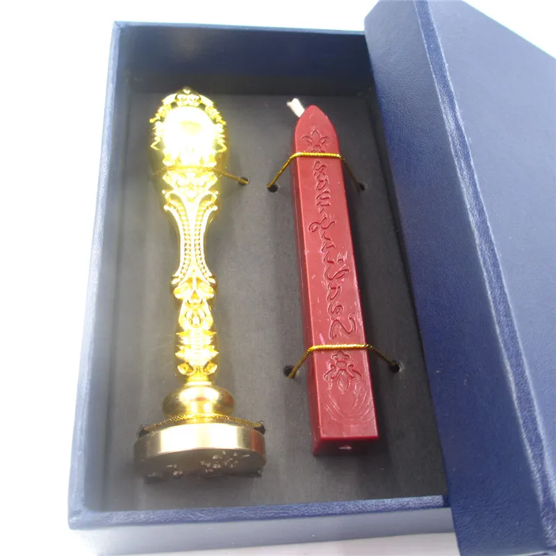 D) индивидуальная восковая печать штамп с уплотнительными восковыми палочками Подарочная коробка ретро винтажная деревянная металлическая ручка Высокое качество штамп набор - Цвет: gold