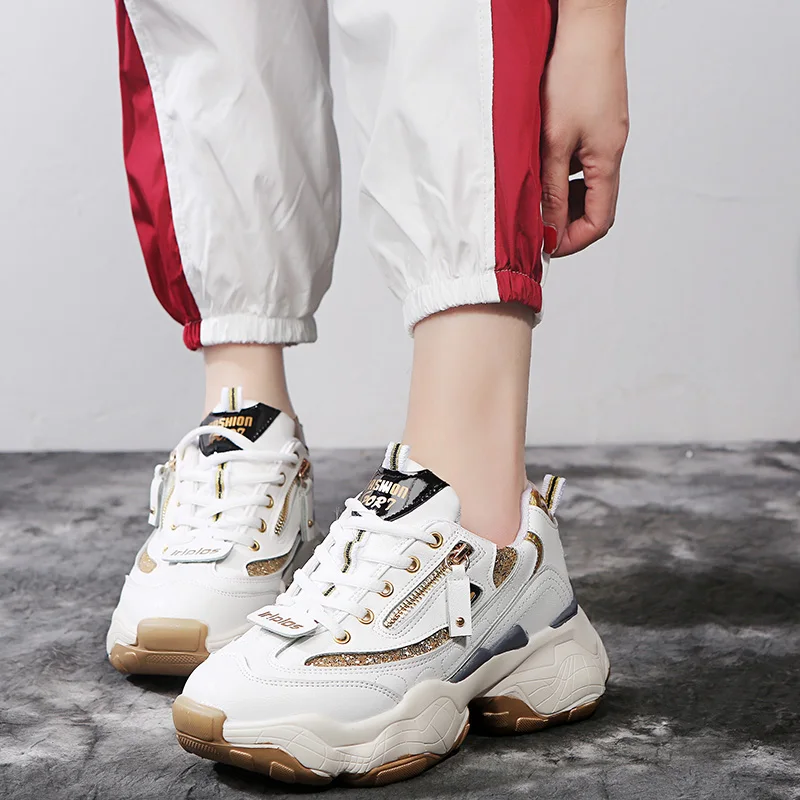 

White Sneakers Outdoor Fashion Trend Wild Casual Women Shoes Soft Comfortable Breathable Non-slip Lace-up Platform Old Shoes