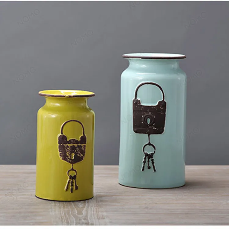 

Creative Ceramics Vase Retro Retro Sadler Cylinder Small Vase Living Room the Loaf Furnishings