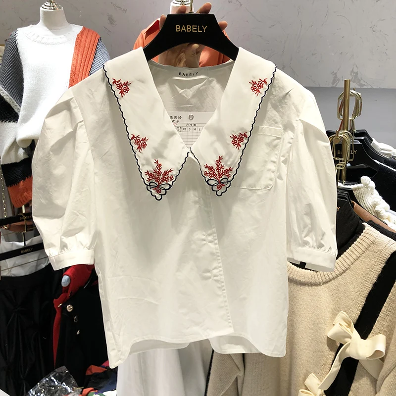 

2020 Spring Embroidery Flowers Turn-down Collar Loose-Fit Short Blouse Short-sleeved Shirt Ladies Tops Korean-style Blouses