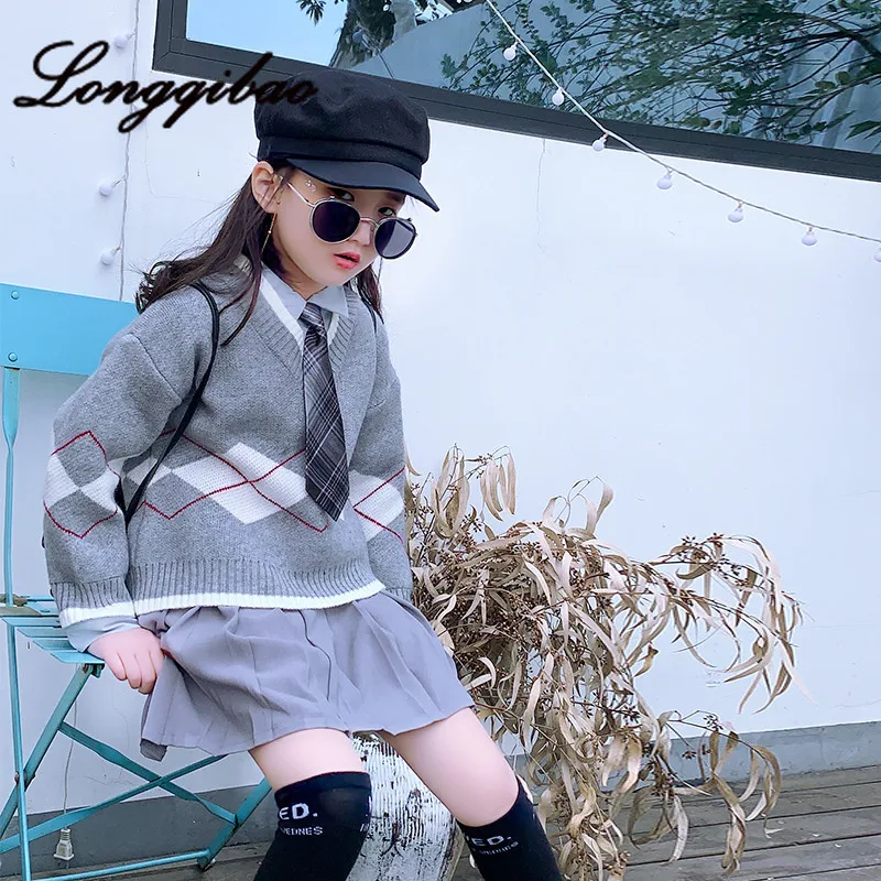 

Baby Girl Set 2019 Autumn New Fashion British College Lady Checkered Sweater Tie Shirt Pleated Skirt Four-piece Kids Clothes