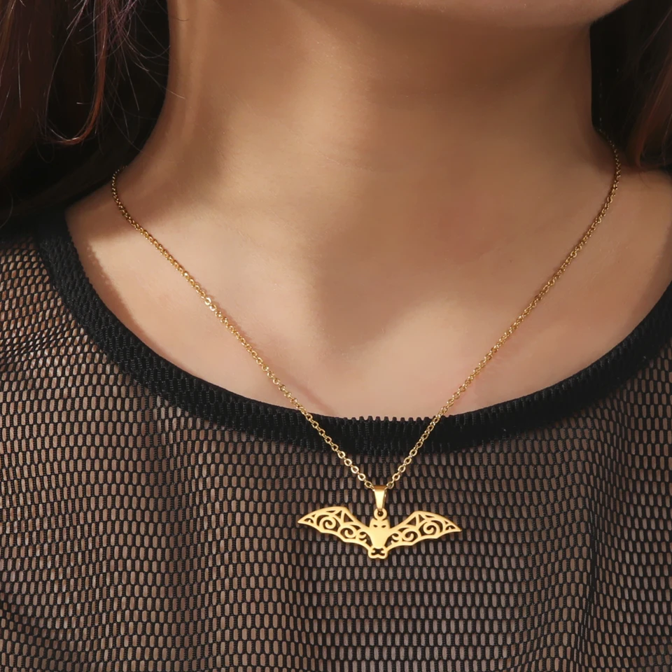 Collana gotica vintage pipistrello girocollo collana con ciondolo gioielli strega di Halloween regalo unico ed elegante – acquista a prezzi convenienti sul marketplace