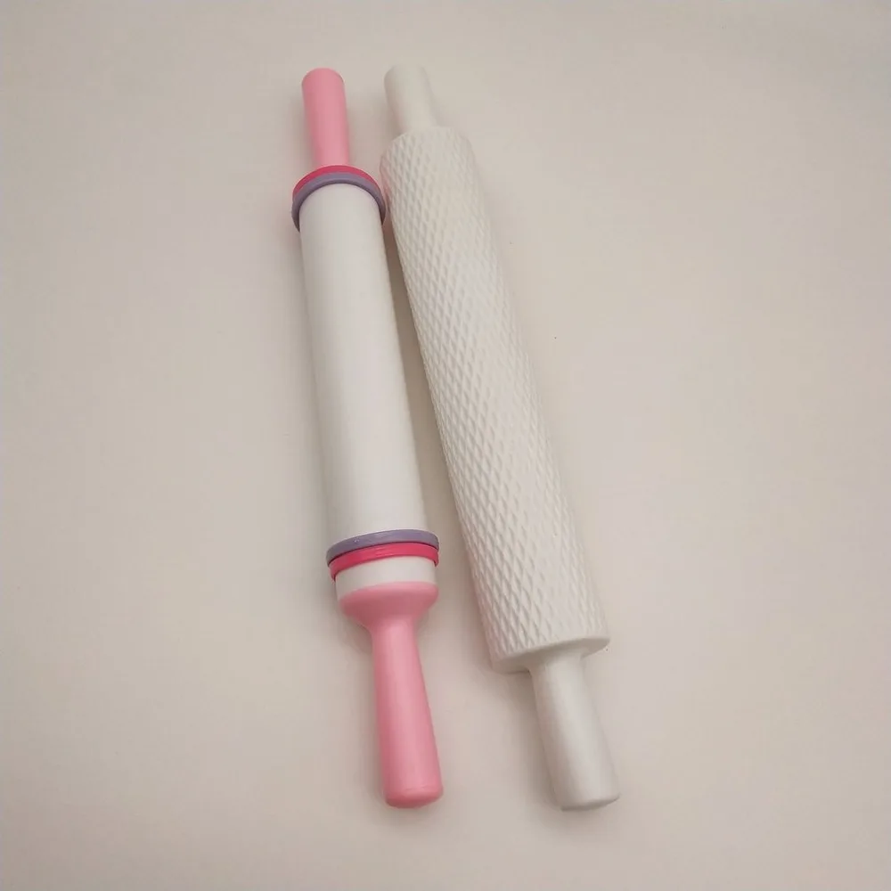 Pastic Non-Stick Fondant Rolling Pin Tool Portable Embossed Rolling Pin Heart Pattern Fondant Pastry Cake Decorating Tool