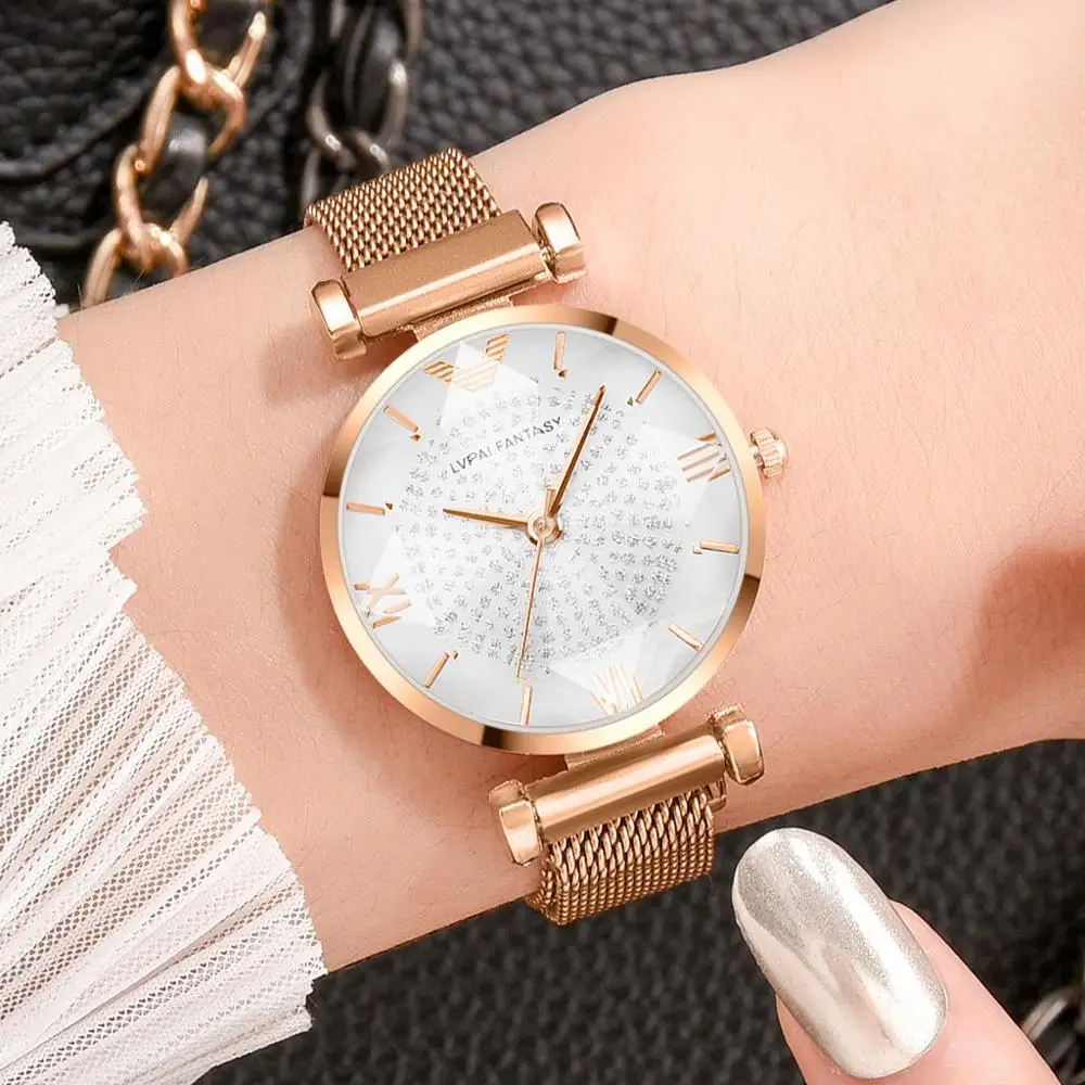 

Luxury Rose Gold Watch Women Magnetic Quartz Watch Ladies Rhinestone Dress Wristwatches Geometric Surface Waterproof Clock 2019