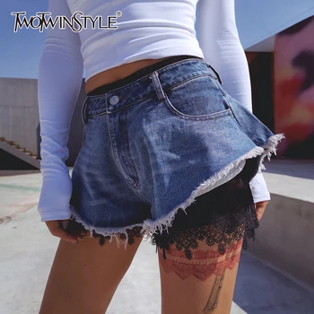 

TWOTWINSTYLE Casual Patchwork Tassel Lace Hit Color Women's Shorts High Waist Loose Short For Female 2020 Fashion Clothing Tide