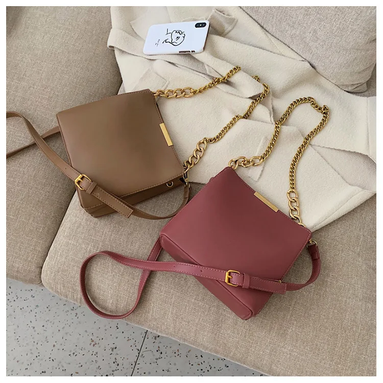 12212253324_2051307013