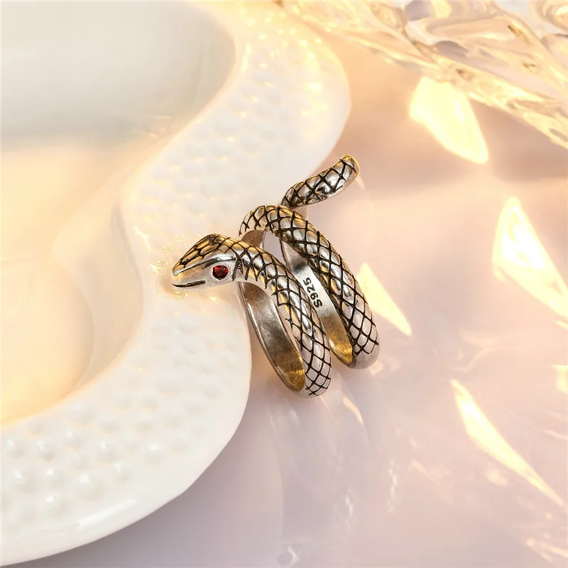 10771222133_694448036