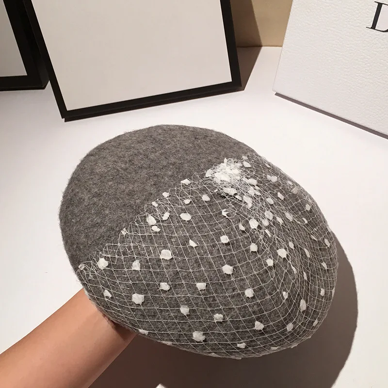 21330050347_1973660410