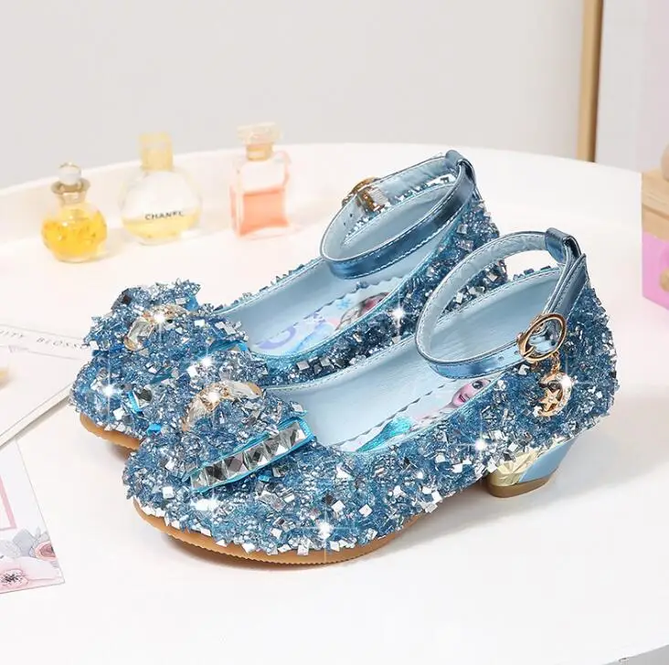 Обувь для девочек; обувь принцессы; популярная детская обувь с кристаллами; туфли на плоской подошве с изображением Эльзы и Анны; вечерние туфли; повседневные кроссовки