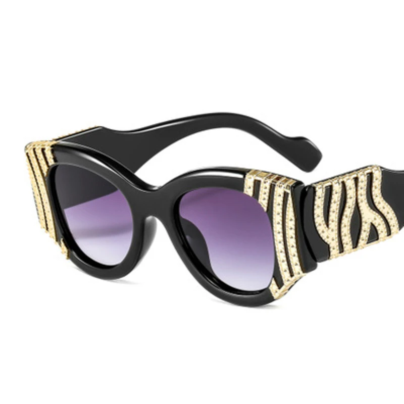 

Trendy Personality Metal Square Sunglasses Women 2020 Luxury Brand Designer Retro Large Frame Sun Glasses Men Cat Eye Shades