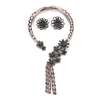 

Women Gypsy Necklace Fashion Jewelry Sets Bohemian Vintage Trendy Turkish Indian Statement Tassel Big Necklace Earrings Set