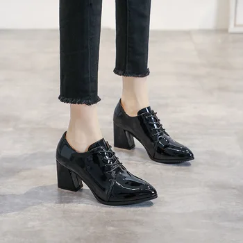 

2019 winter new high heel women fashion simple solid color patent leather comfortable retro style square heel high heels