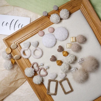 

AMORCOME 2020 Winter Hot Geometric PomPom Earrings Lovely Beige Fur Ball Drop Hanging Earrings for Women Pendientes Brincos Gift