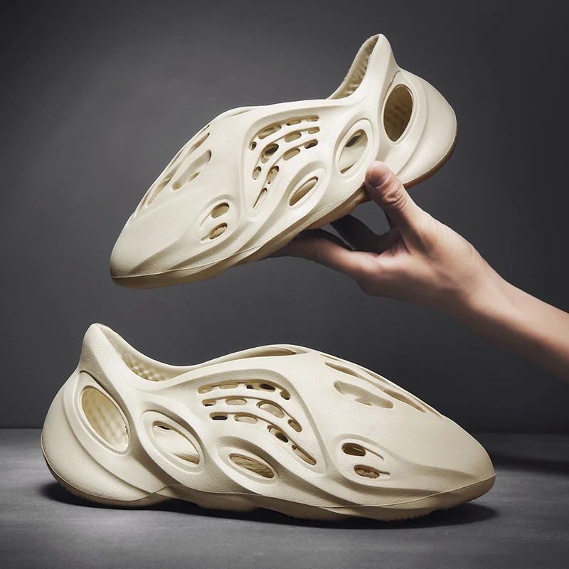 2020 new fashion EVA unisex Kanye female foam runner summer men's non-slip casual beach slippers male sandals hole garden shoes