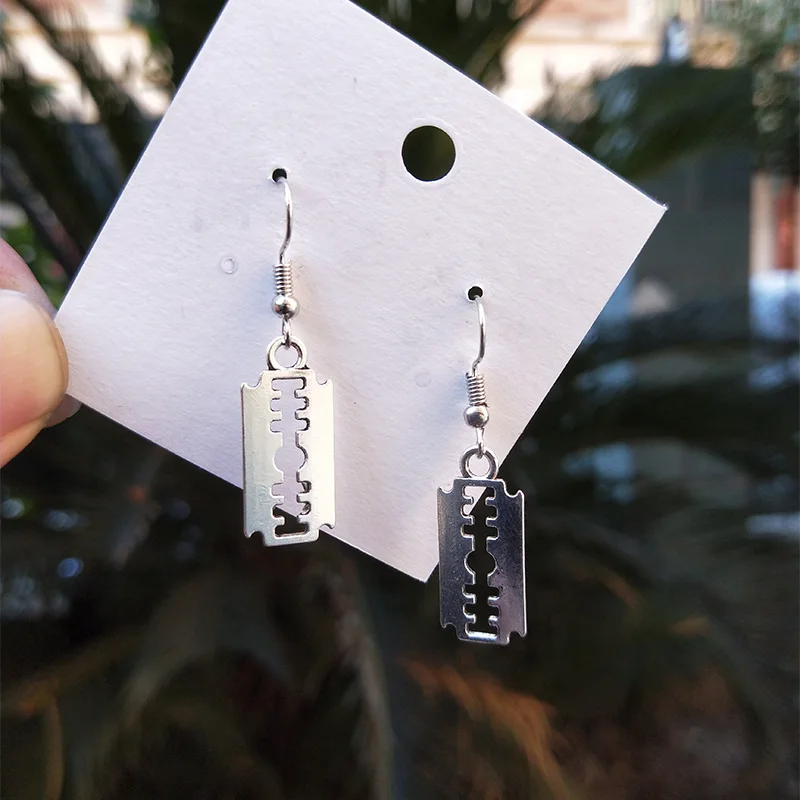 Drop Earrings Creative Funny Ancient Silver Color Handcuffs Blade Gun Drop Earrings For Women Punk Simple Metal Style Gothic Jewelry