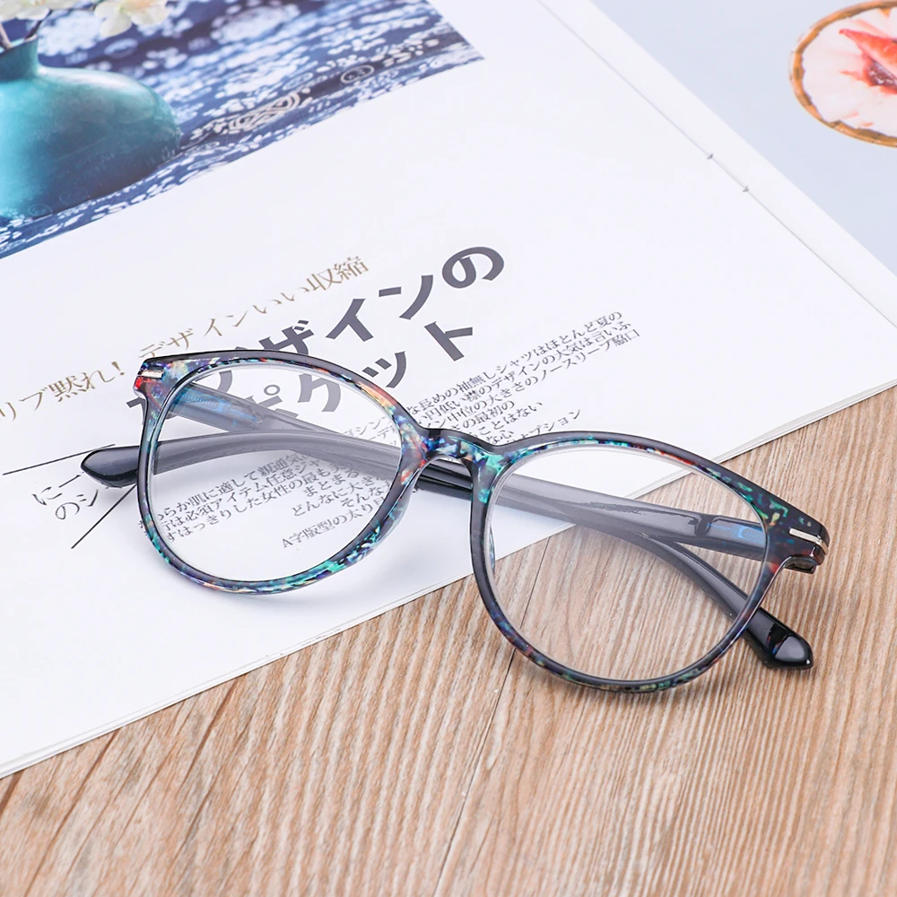 sturdy reading glasses