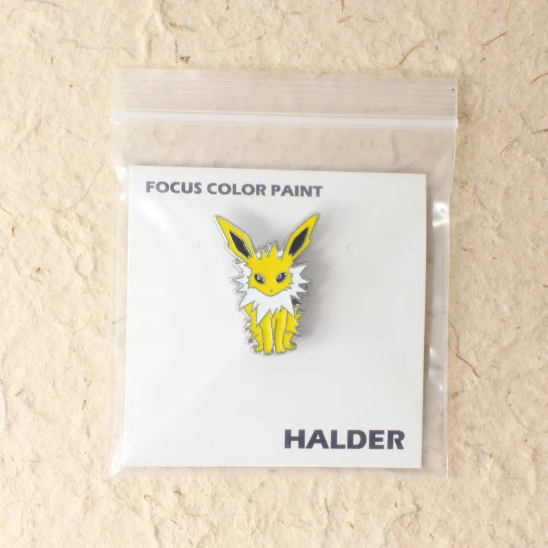 Аниме брошь с покемонами Eevee family Flareon Jolteon Vaporeon Umbreon Leafeon Glaceon Sylveon Espeon