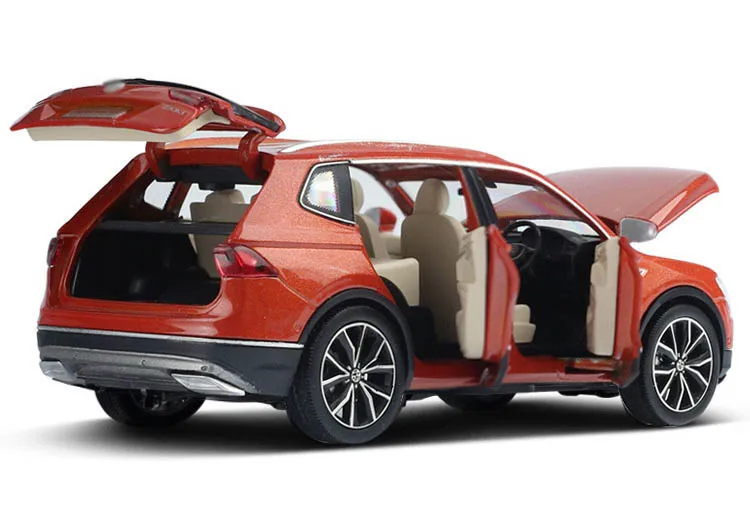 1/32 합금 당겨 자동차 장난감 Tiguan L 다이 캐스트 금속 사운드 라이트 장난감 차량 장식 컬렉션