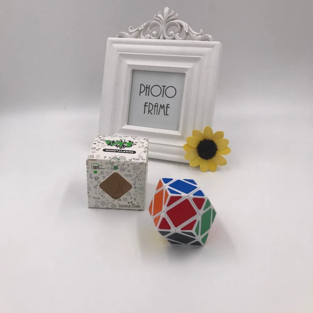 MF Lanlan 3rd-Order Figed алмаз Magic Cube формы 6-Axis 12-гранное движения Cubo Magico головоломки надувные игрушки