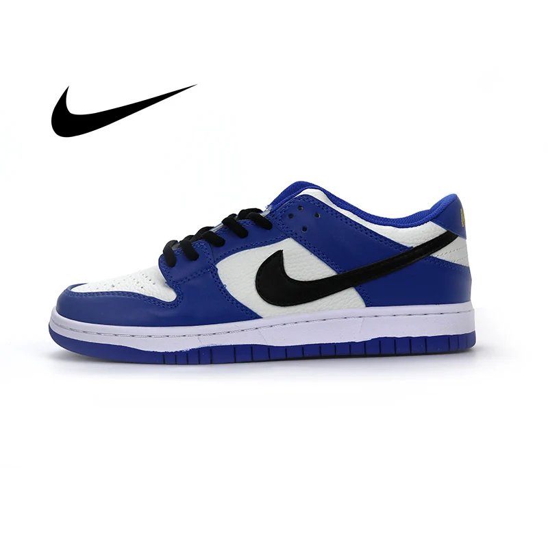 Men's Nike Air Jordan 1 Low Hyper Roya Skateboarding Shoes Low Cut
Outdoor Sneakers Non-slip Wearable Light Weight Casual Shoes