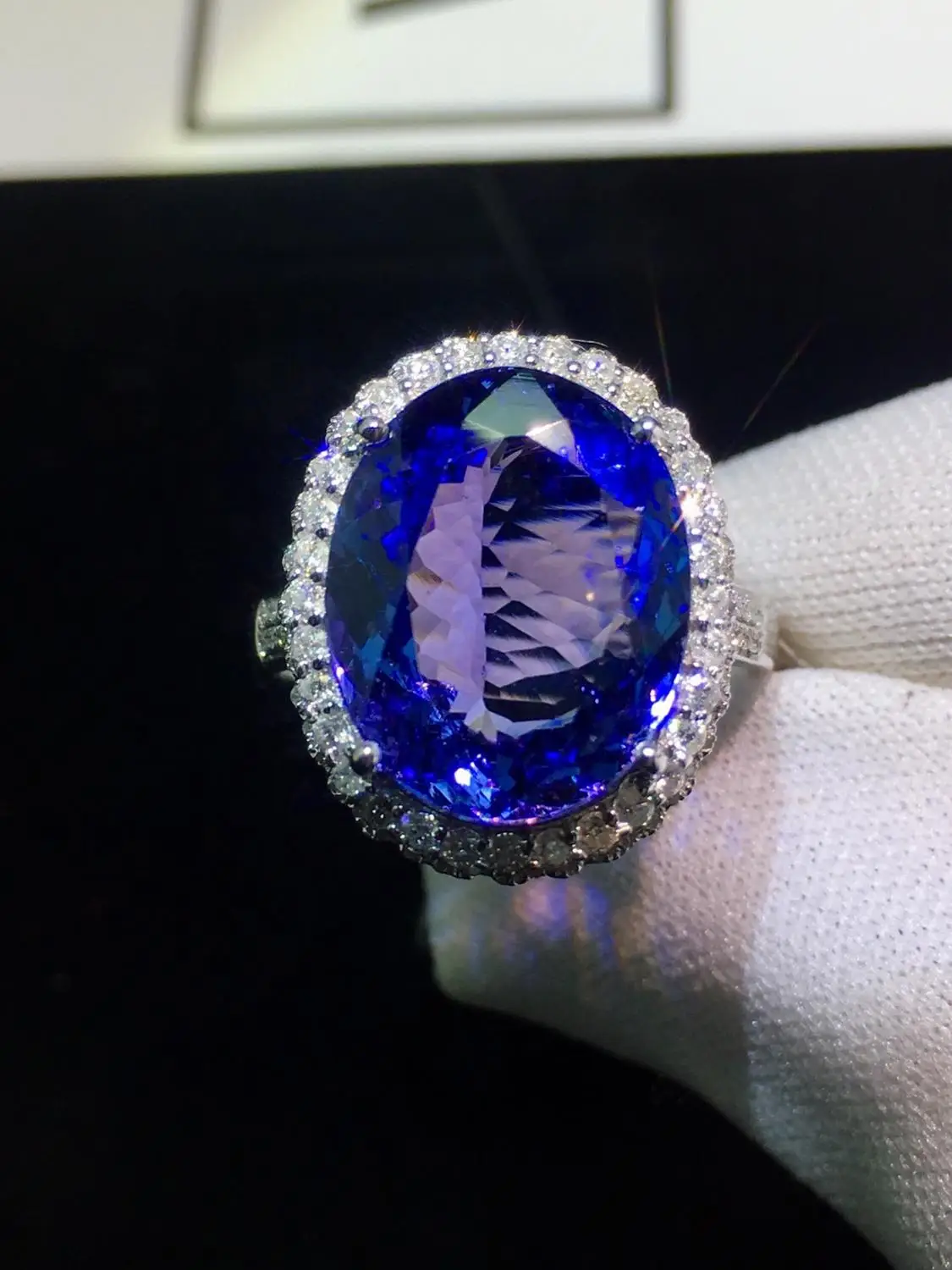 

Fine Jewelry Real 18K White Gold AU750 100% Natural Tanzanite Gemstone 7.5ct Tanzania Origin Female Rings for Women Fine Ring