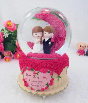 

488 zmrui+Valentine's Day gift of creative music flash rotation snowflakes birthday gift