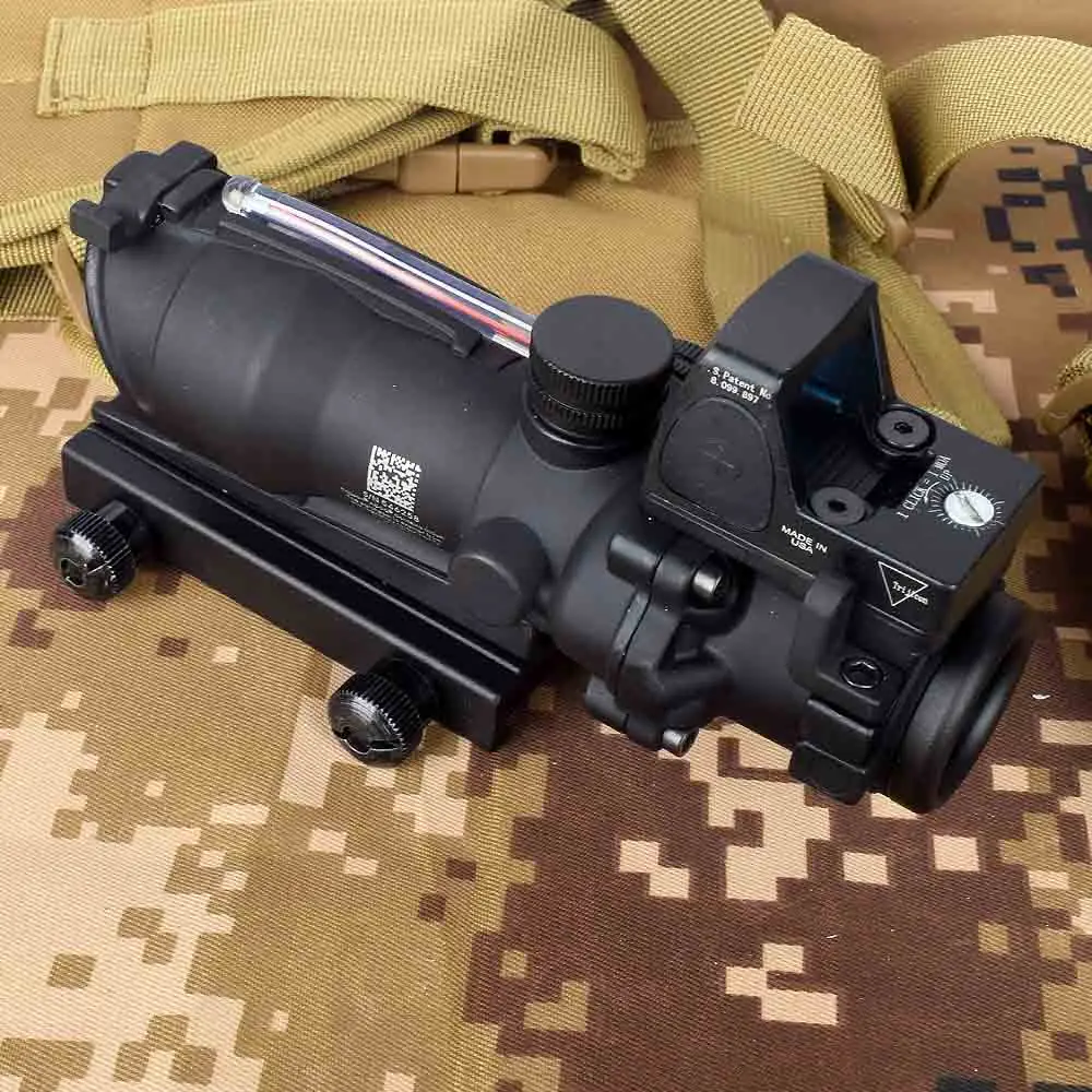 Охотничий оптический прицел Trijicon ACOG 4X32 с красной точкой и гравировкой