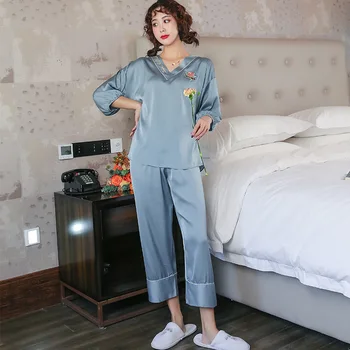 

Simulation Silk Pajamas Women Cropped Trousers In Sleeves Cute Casual Embroidered Home Service Two-piece Suit Pijama Mujer Sexy