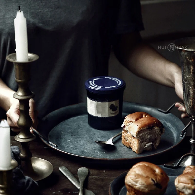 

Retro Round Plate European With Handles Handcrafted Wrought Iron Vintage Storage Bread Tray for Home Decoration