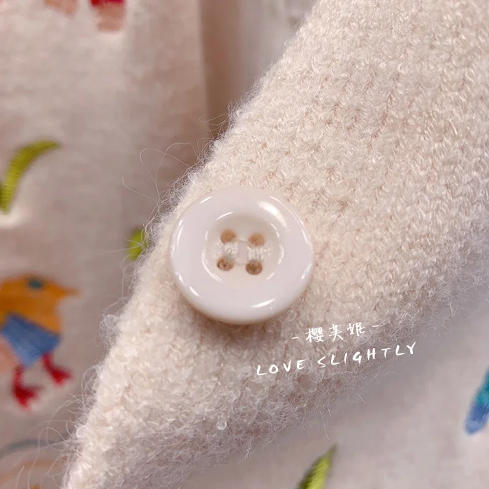 Вышитый свитер кардиган пальто женские новые осенние свободные трикотажные пальто студенческие универсальные базовые пальто женская одежда