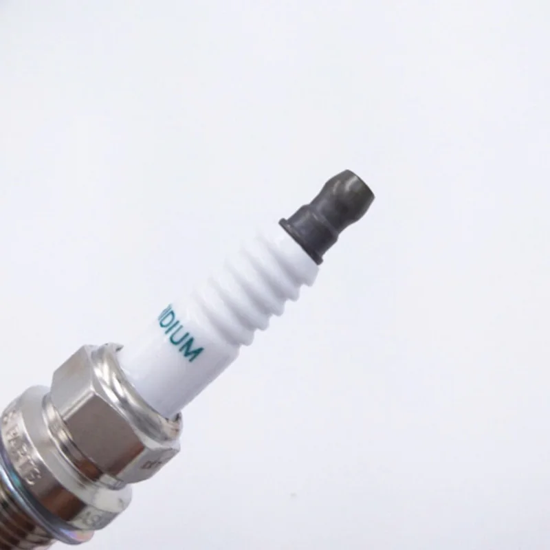 8 шт./лот OEM 90919-01237 SK20R11 Иридиевые свечи Вилки для Toyota Scion RAV4 Lexus 9091901237 90919 01237