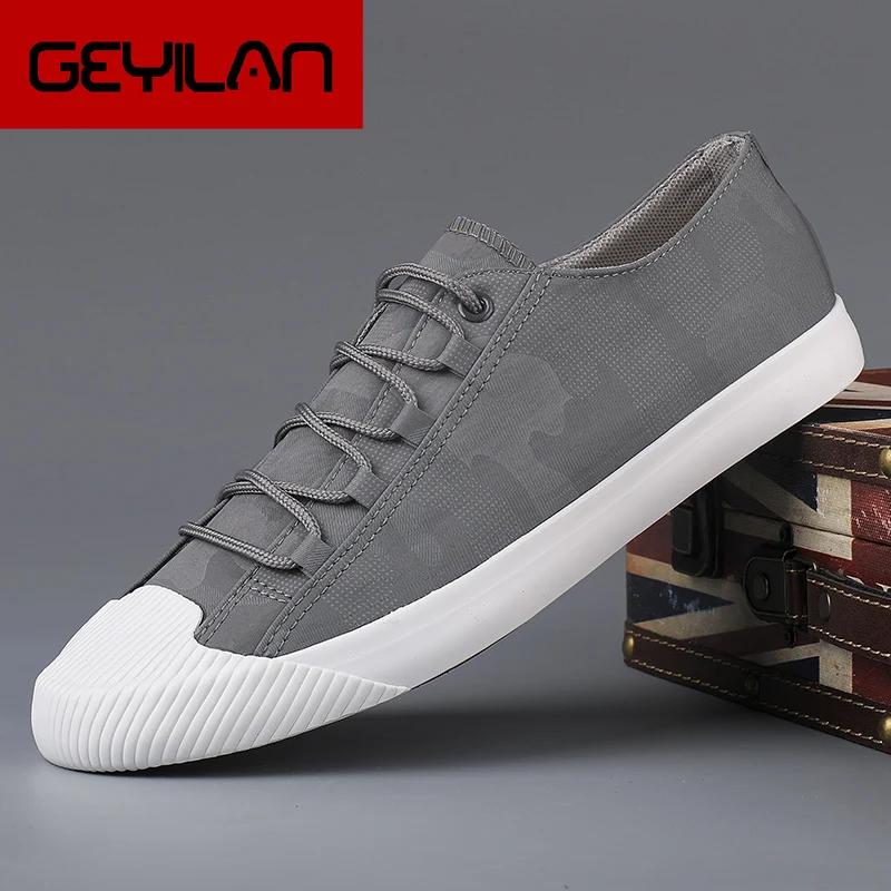 

Korean Fashion Men's Vulcanize Shoes Breathable Elastic Band Men Summer Casual Canvas Light Hard-Wearing Flats